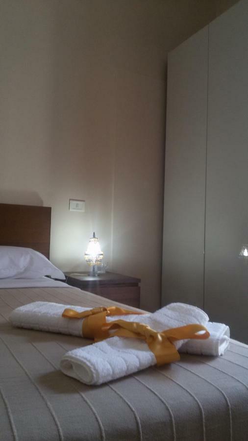 Guest House Le Ginestre Dell'Etna Belpasso Exterior foto